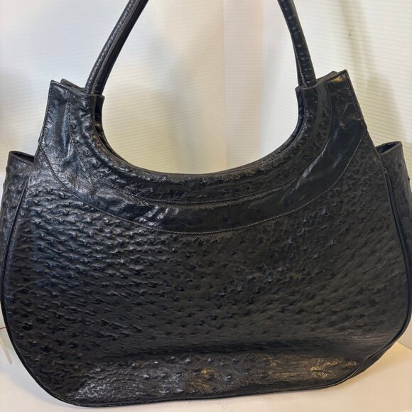 Veari Ostrich Shoulder bag - Picture 2 of 5